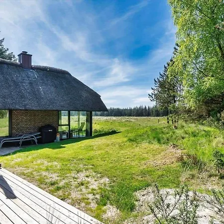 Ve223-vejers-strand-aarrildsovej-14 Holiday home *